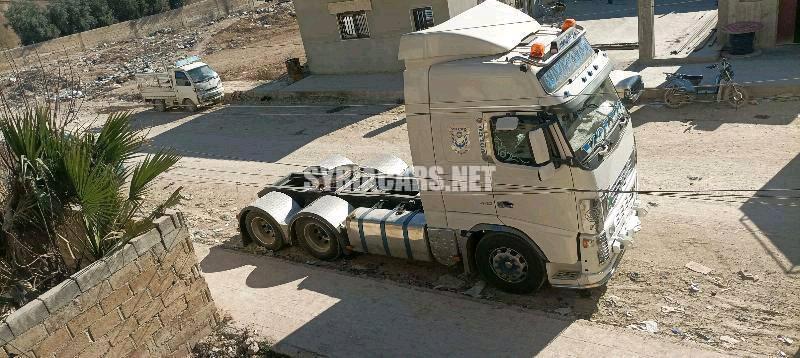 فولفو – Volvo 440