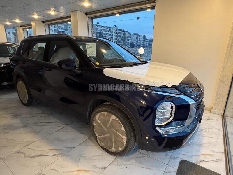 ميتسوبيشي – Mitsubishi Outlander