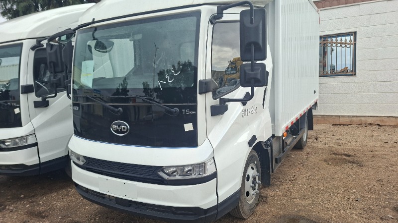 2025  جديد بي واي دي – BYD T5 EV