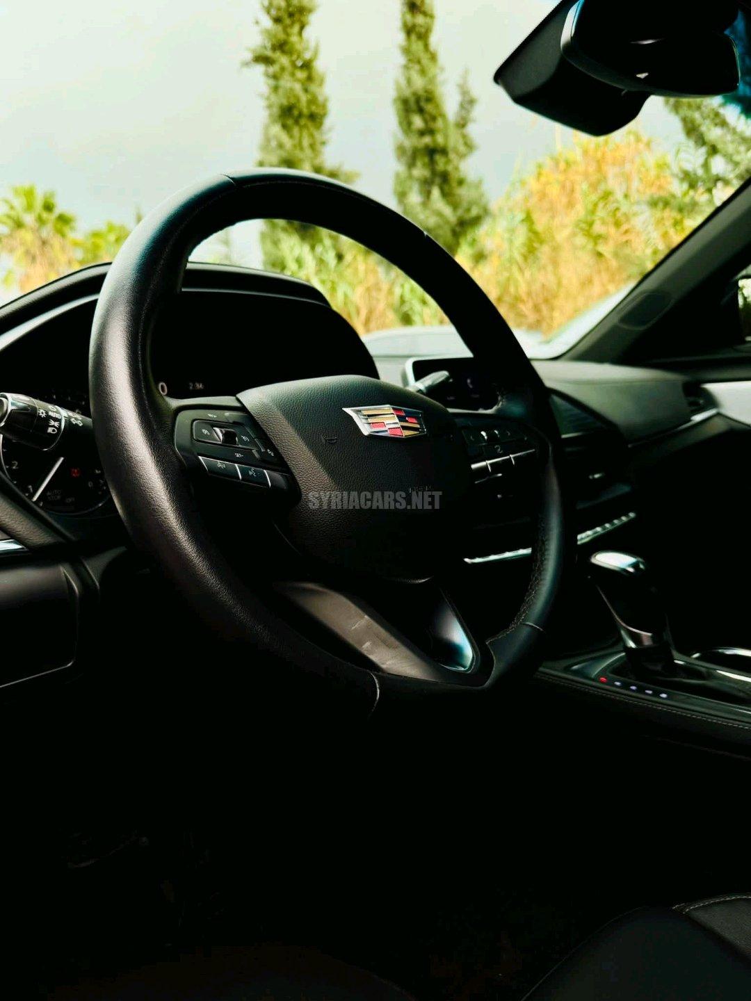 كاديلاك – Cadillac CT5