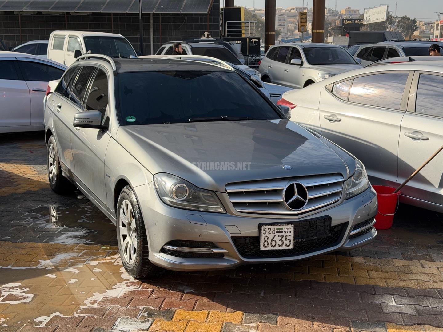 مرسيدس بينز – Mercedes benz C 220