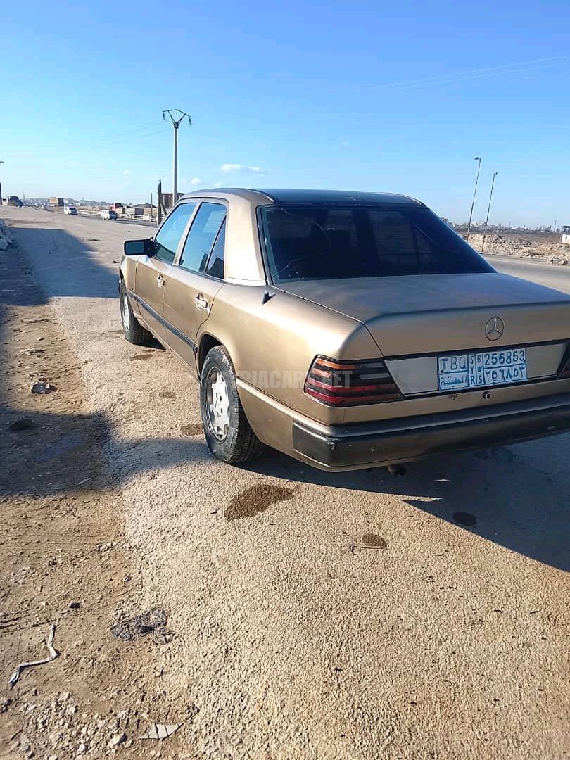 مرسيدس بينز – Mercedes benz 200