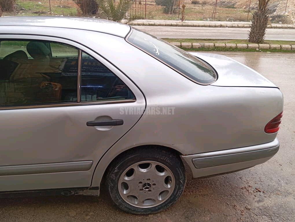 مرسيدس بينز – Mercedes benz E220