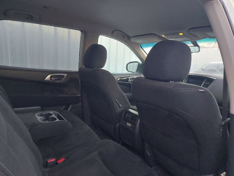 2016  نيسان – Nissan باثفايندر-Pathfinder