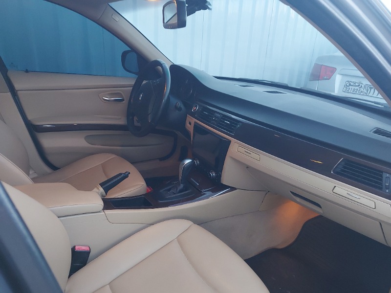 2010  مستعمل بي ام دابيليو – BMW 323