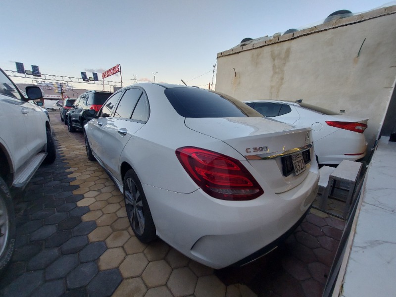 2019  مستعمل مرسيدس بينز – Mercedes benz C 300