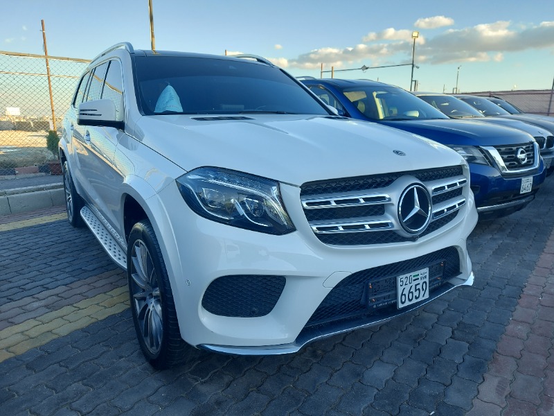 2018  مستعمل مرسيدس بينز – Mercedes benz GLS 500