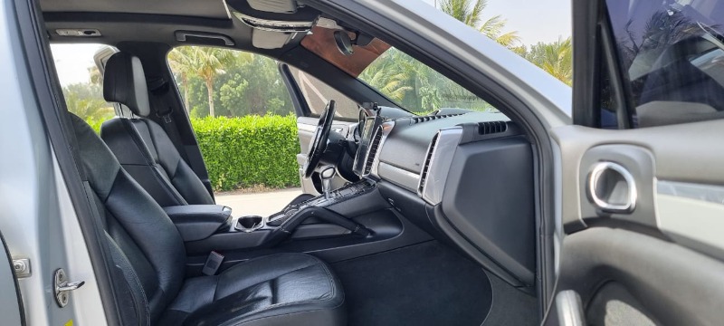 2012  مستعمل بورش – Porsche كايين – Cayenne