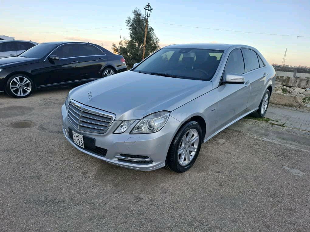 مرسيدس بينز – Mercedes benz E200