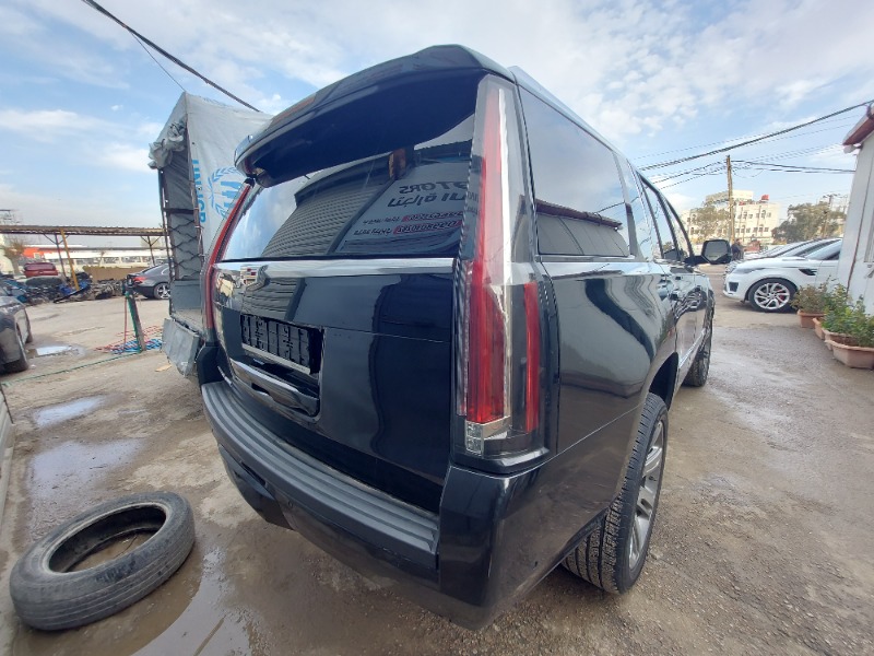 2020  مستعمل كاديلاك – Cadillac ايسكاليد – Escalade