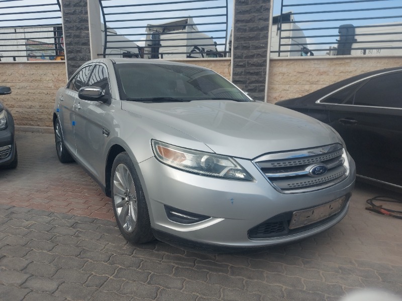 2011  مستعمل فورد – Ford Taurus