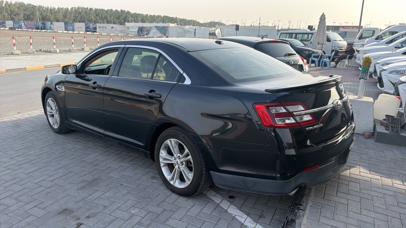 2015  مستعمل فورد – Ford Taurus