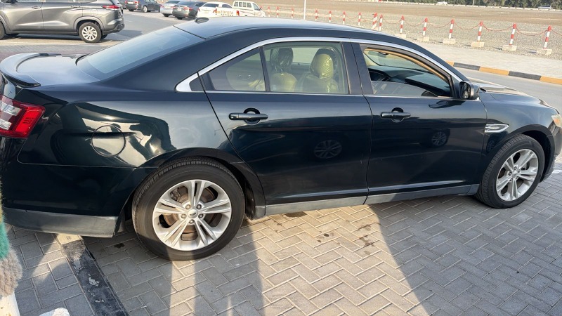 2015  مستعمل فورد – Ford Taurus
