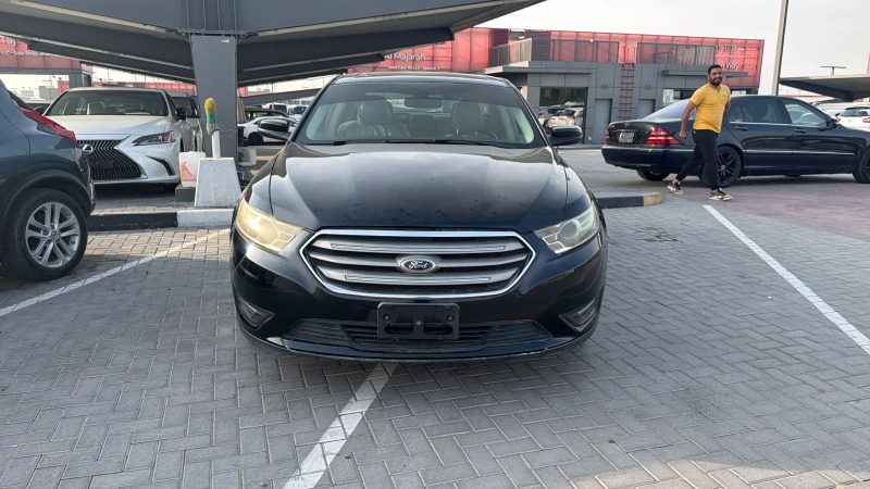 2015  مستعمل فورد – Ford Taurus