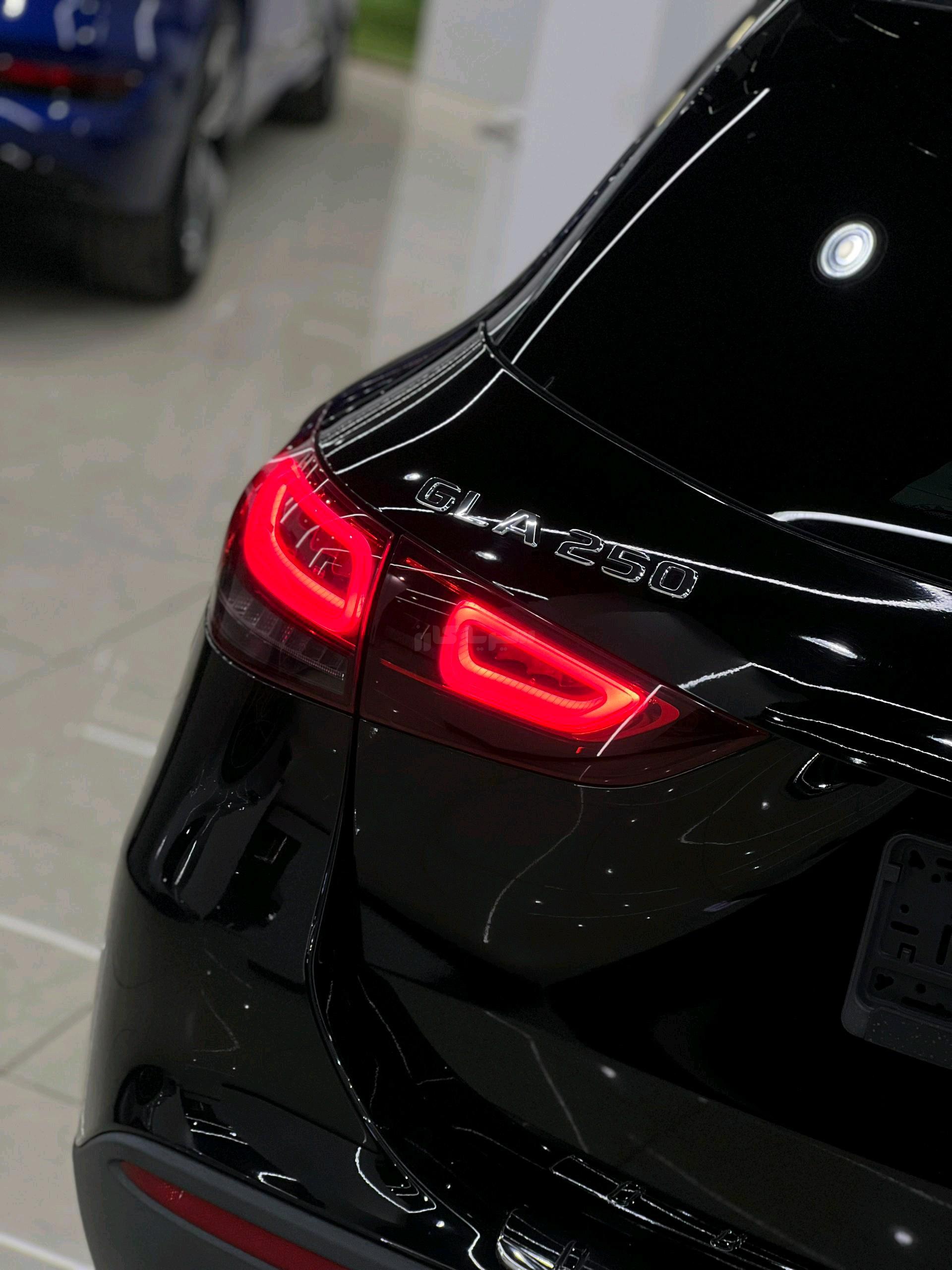 مرسيدس بينز – Mercedes benz GLA 250
