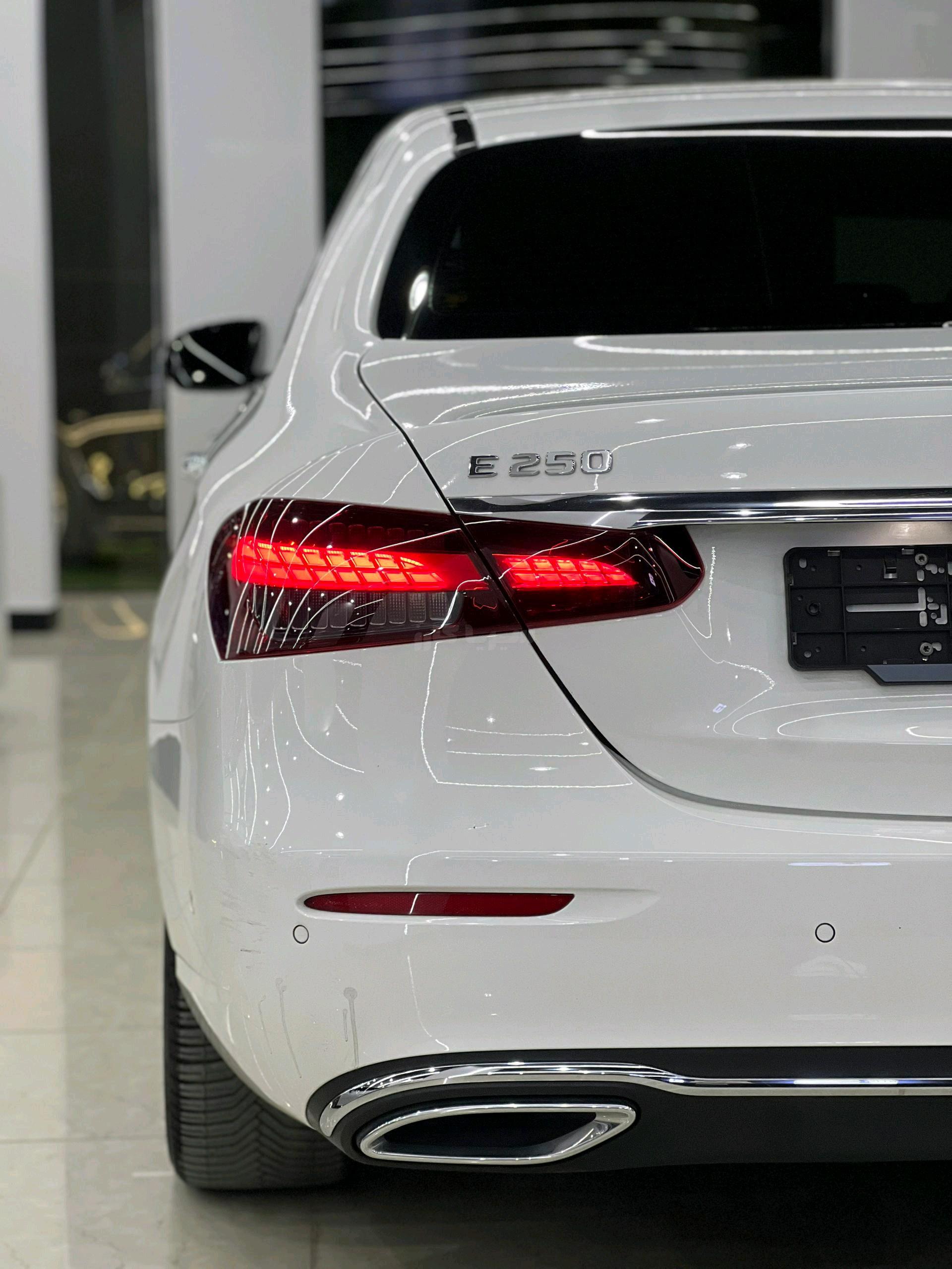 مرسيدس بينز – Mercedes benz E250