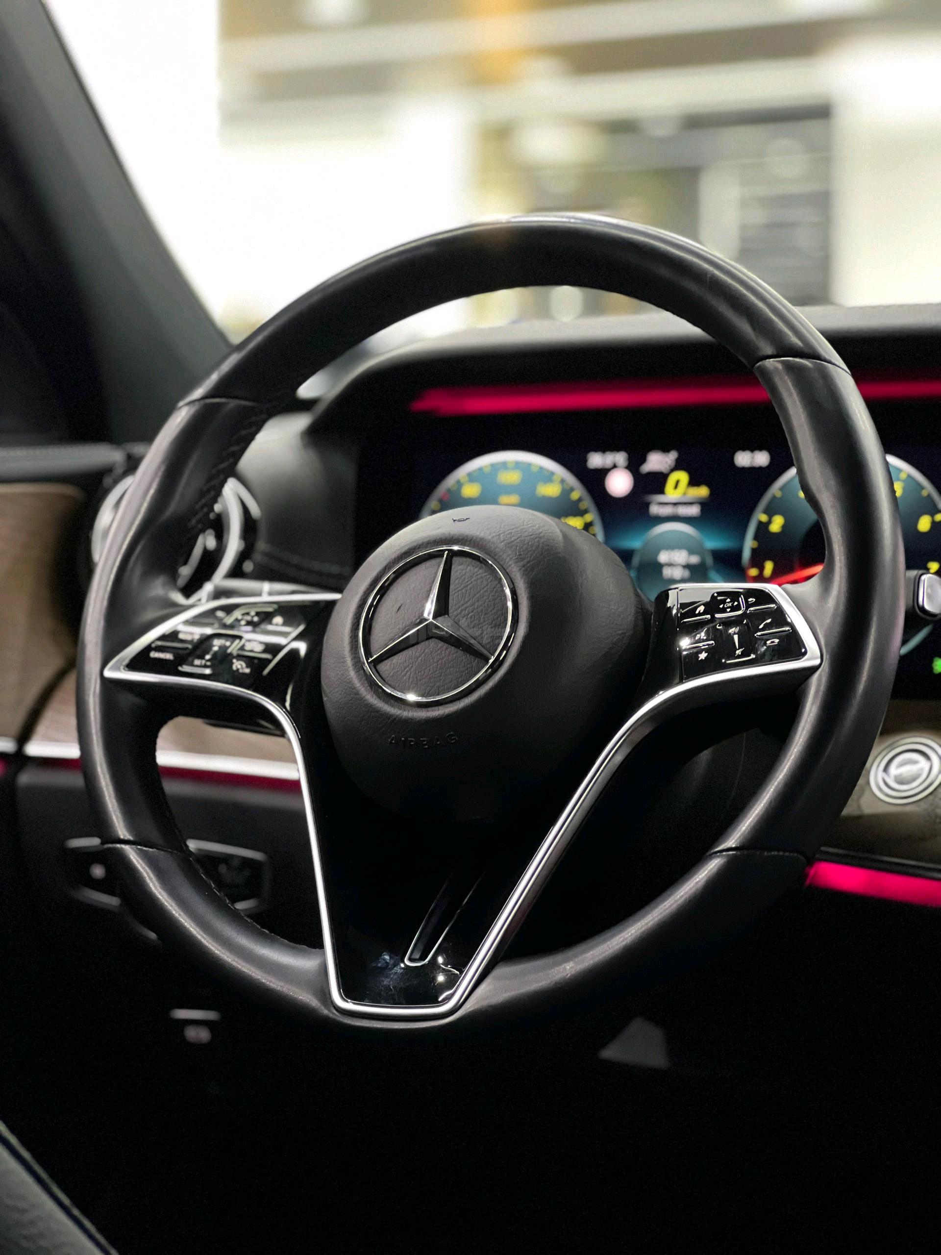 مرسيدس بينز – Mercedes benz E250