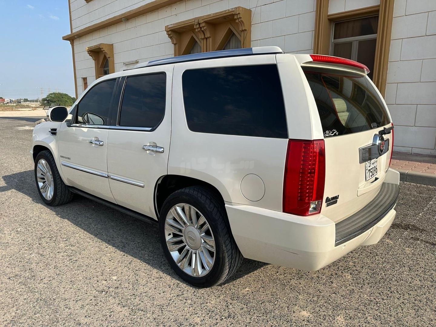 كاديلاك – Cadillac ايسكاليد – Escalade
