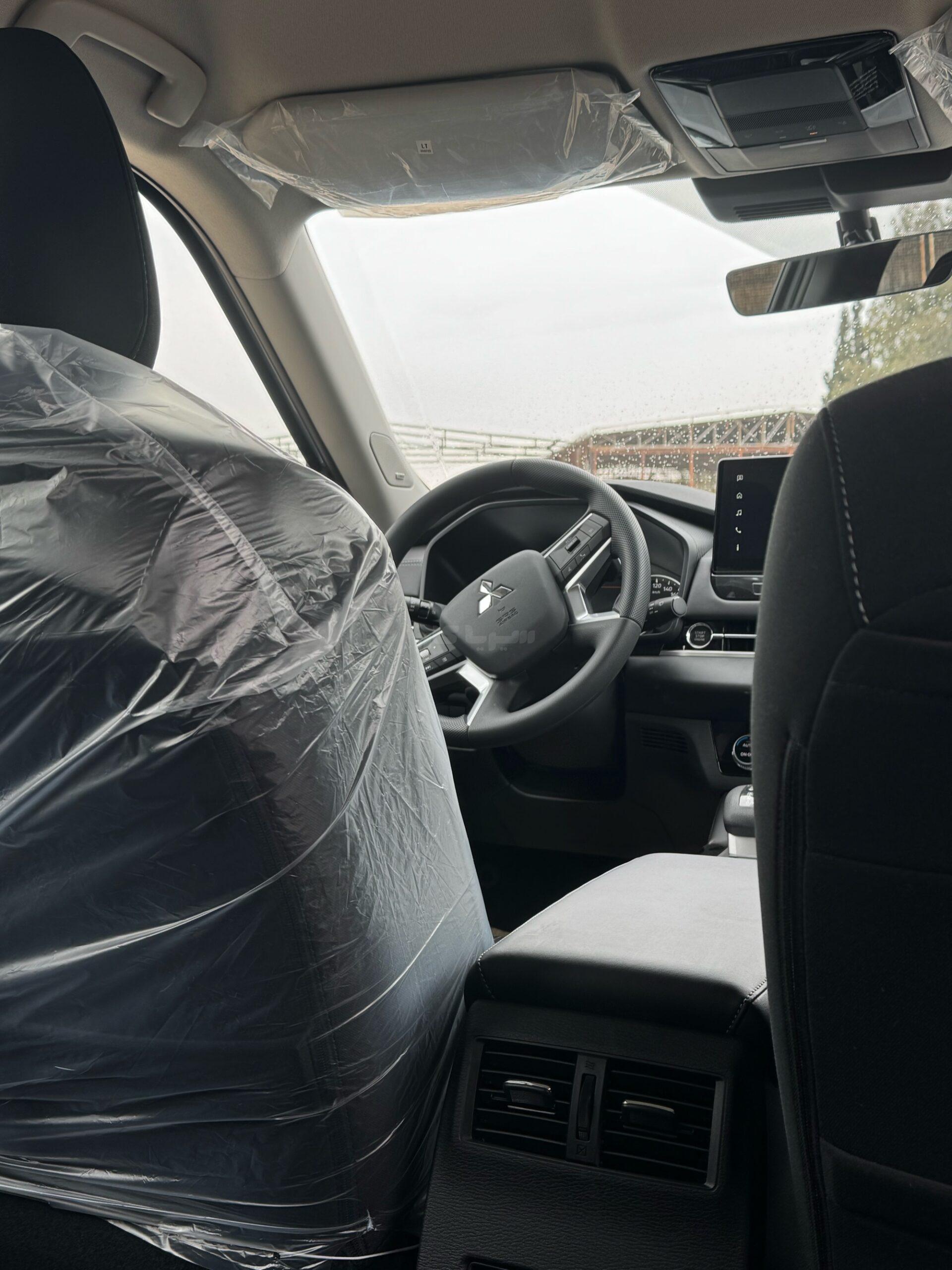 ميتسوبيشي – Mitsubishi Outlander