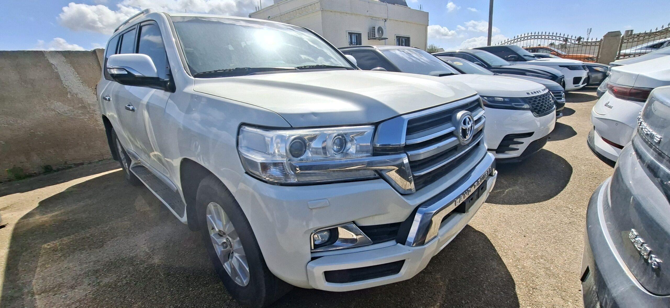 تويوتا – Toyota لاند كروزر – Land Cruiser