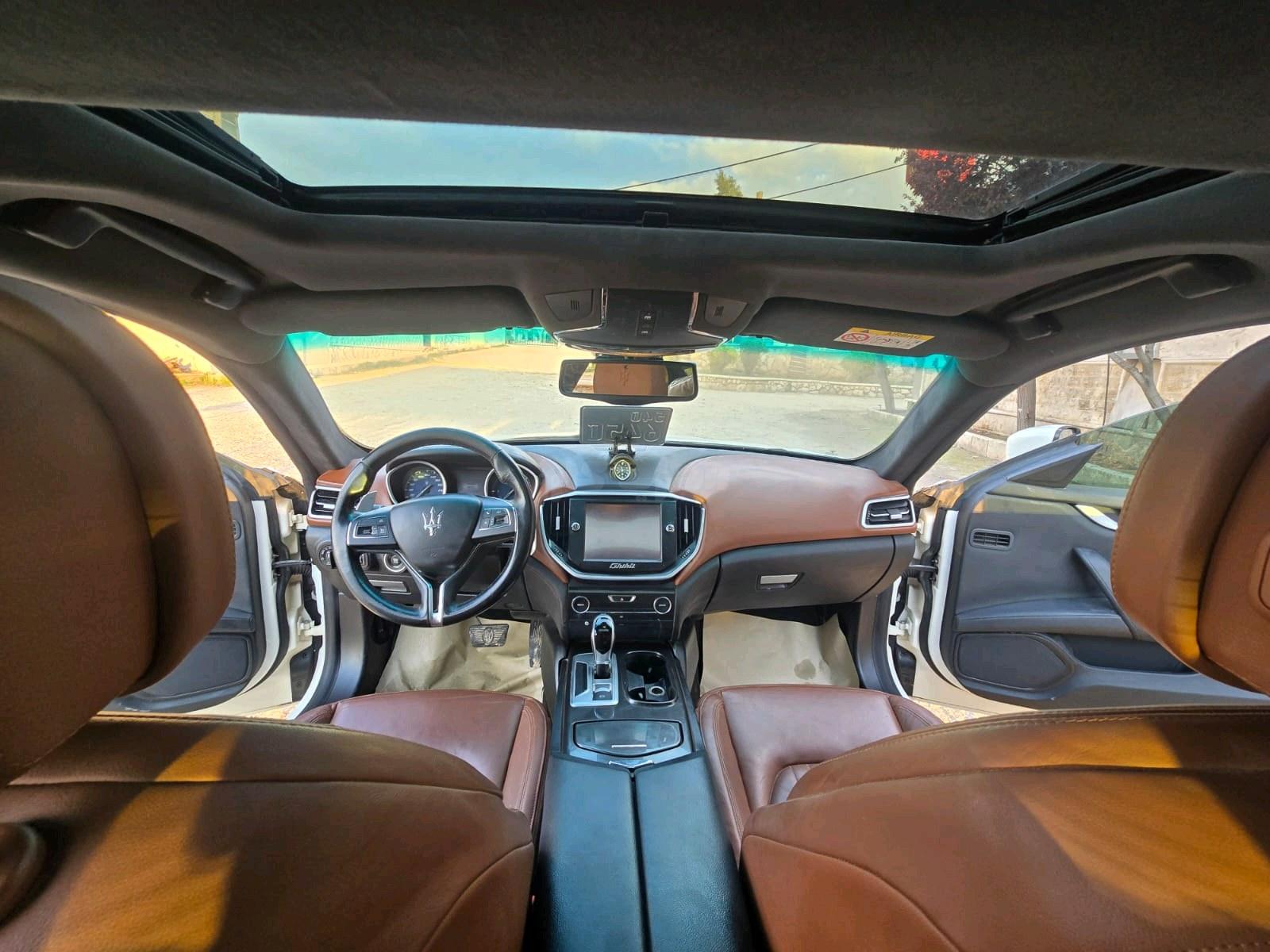 ماساراتي – Maserati غيبلي – Ghibli