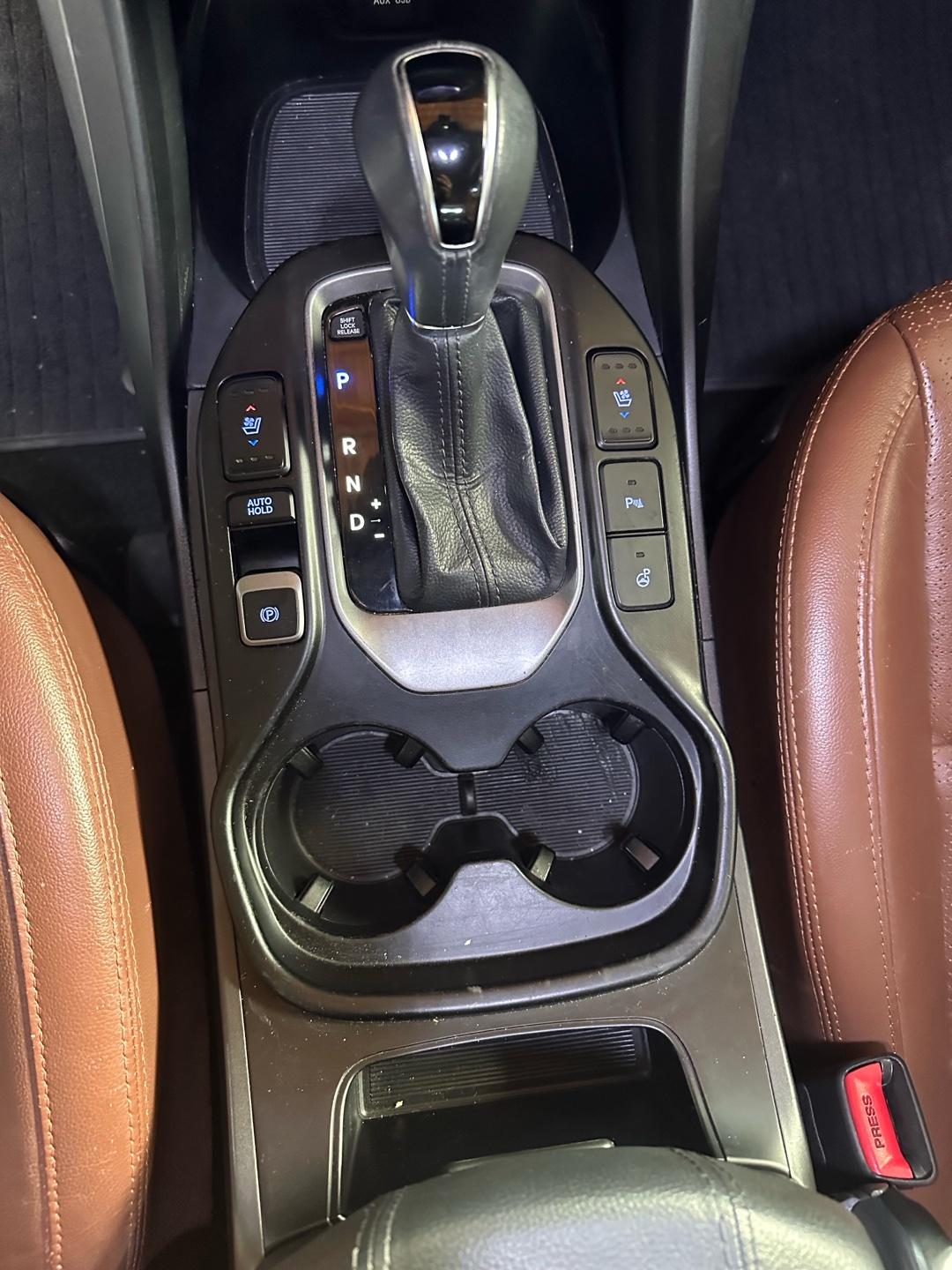 هيونداي – Hyundai سانتافيه – Santafe