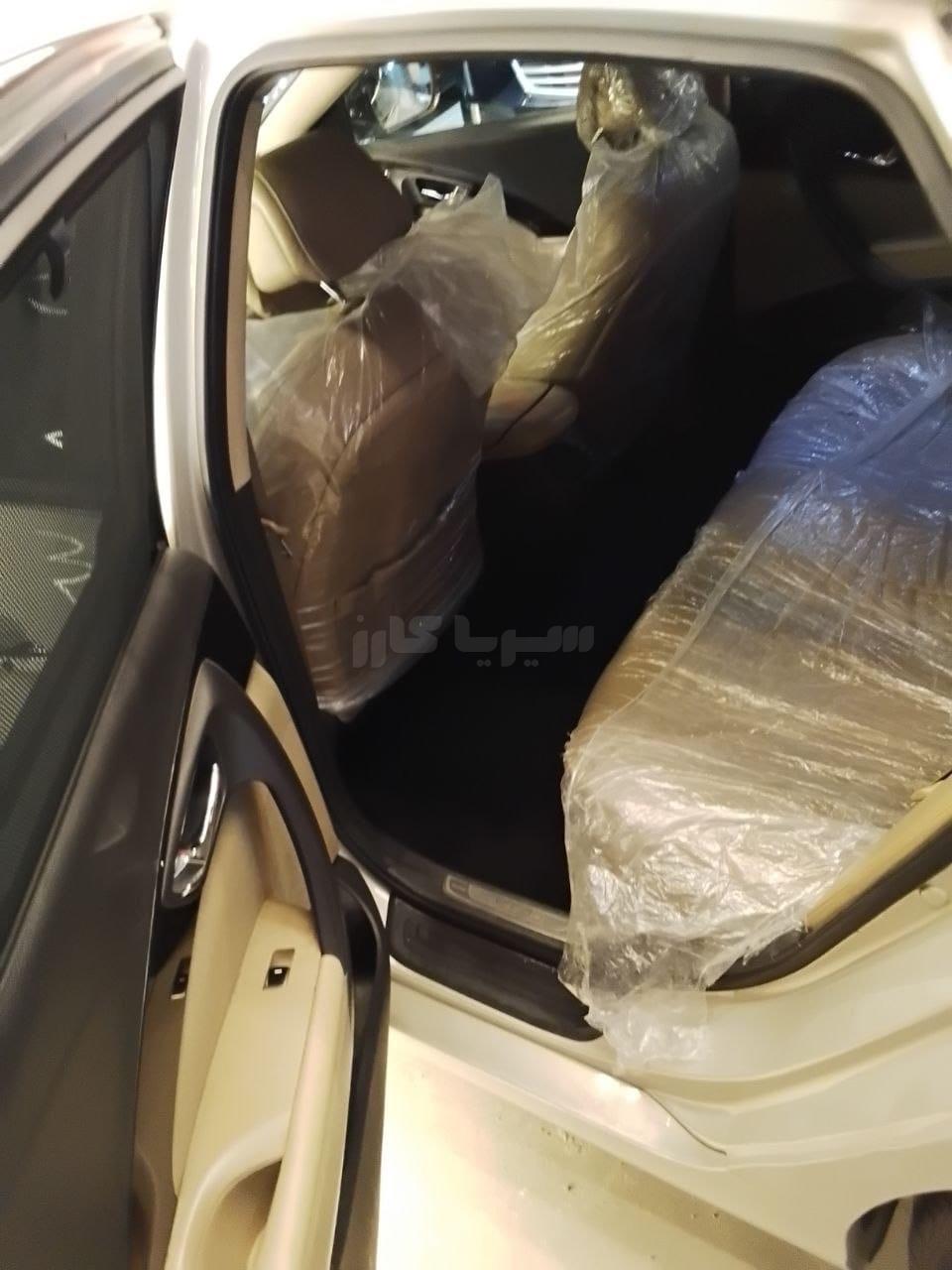 هيونداي – Hyundai ازيرا – Azera