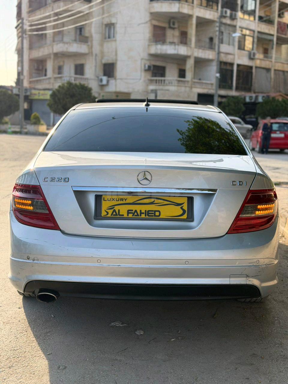 مرسيدس بينز – Mercedes benz 220