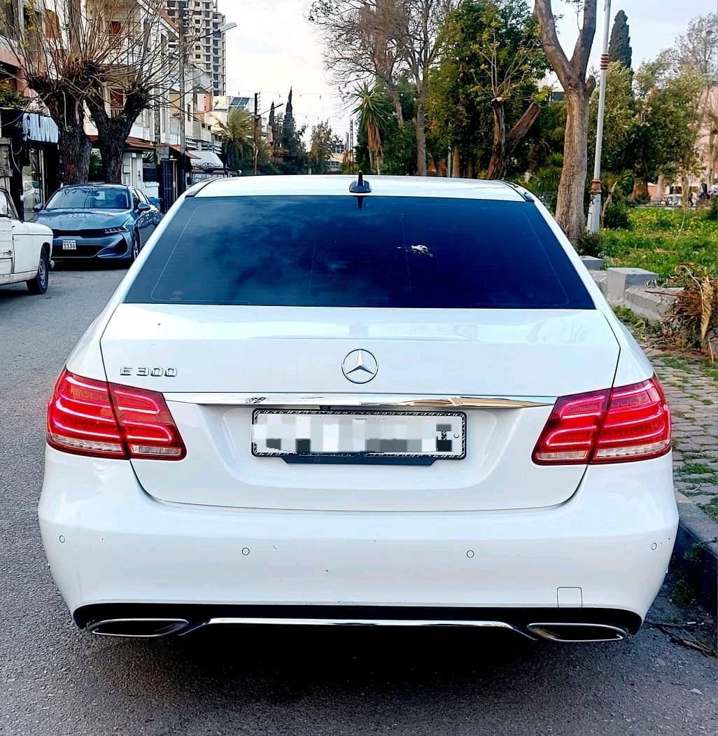 مرسيدس بينز – Mercedes benz E300
