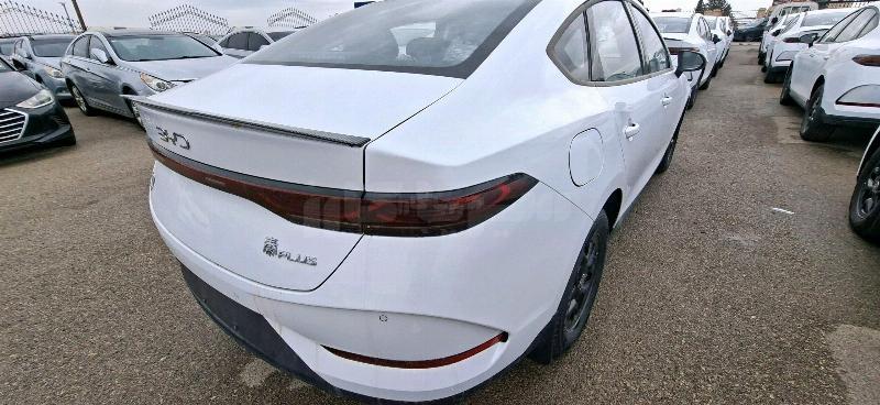 بي واي دي – BYD كين – Qin