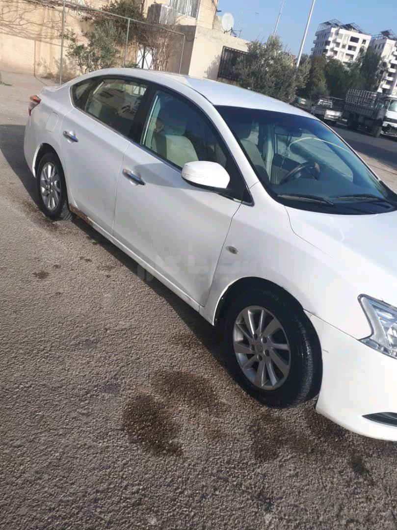 نيسان سنترا 2015