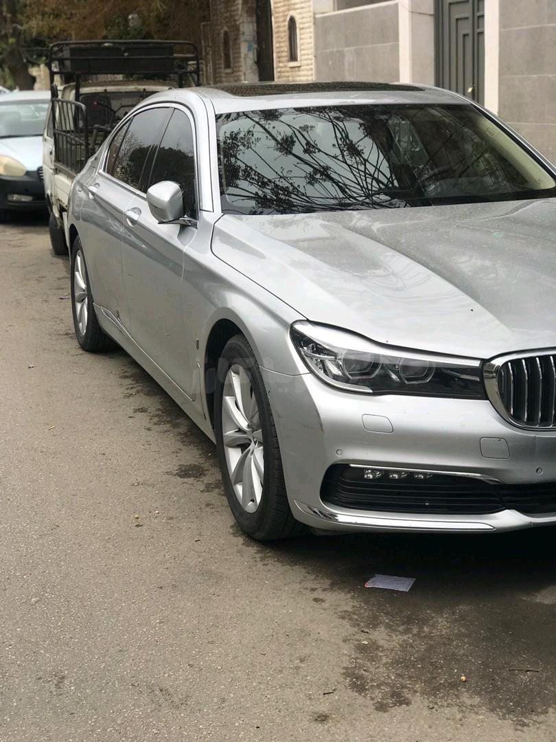 بي ام دابيليو 740 2018