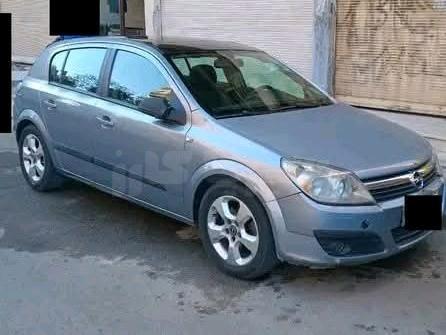 اوبل استرا 2006