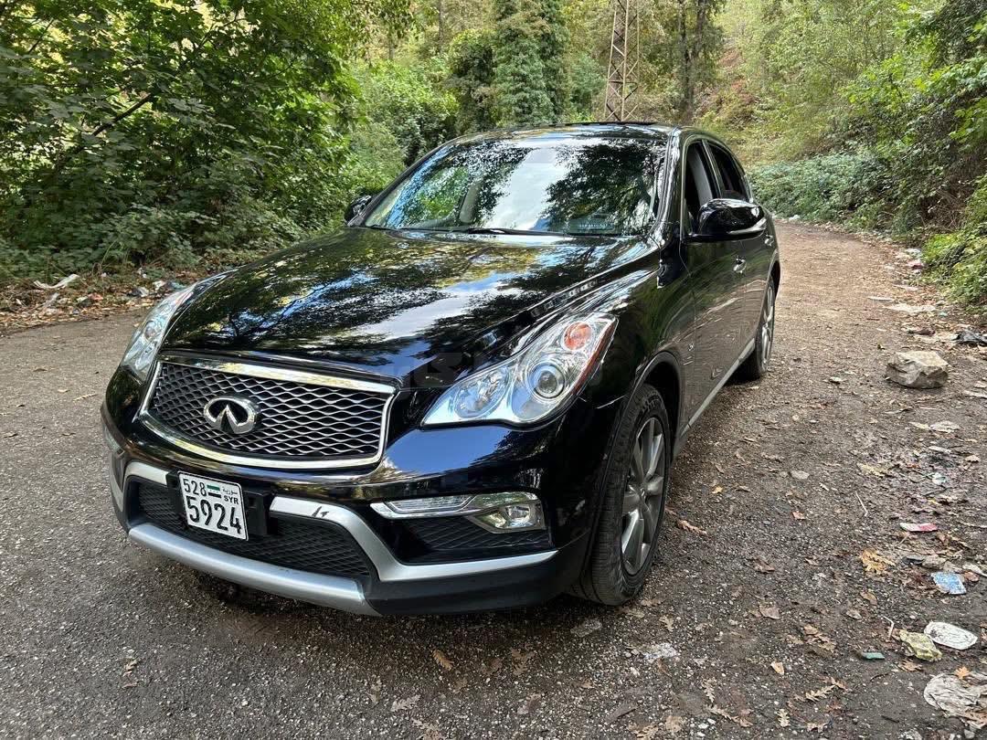انفينيتي QX50 2017
