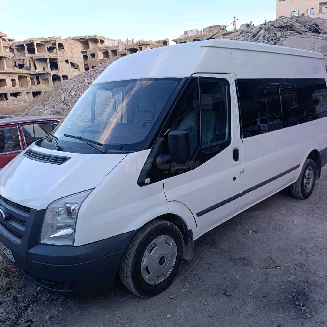 فورد Transit 2010