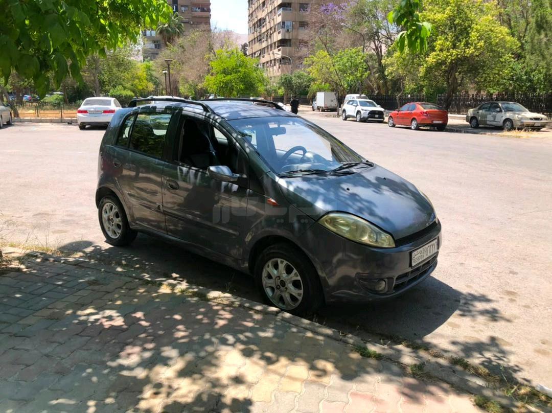 شيري icar 03 2011