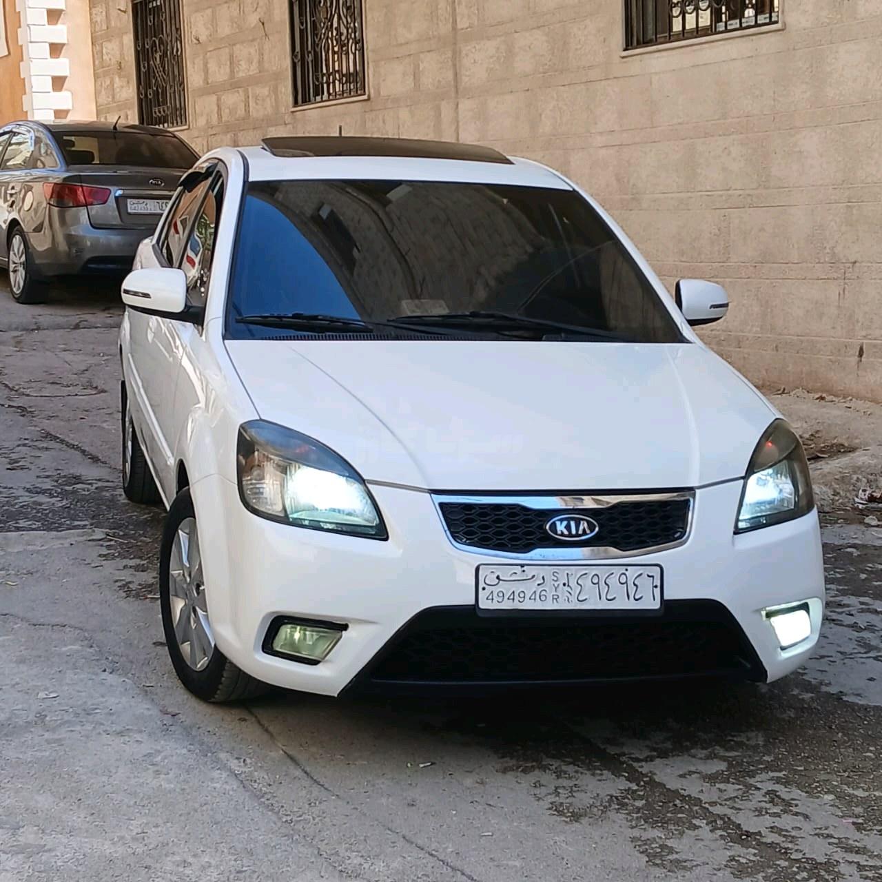 كيا ريو 2011