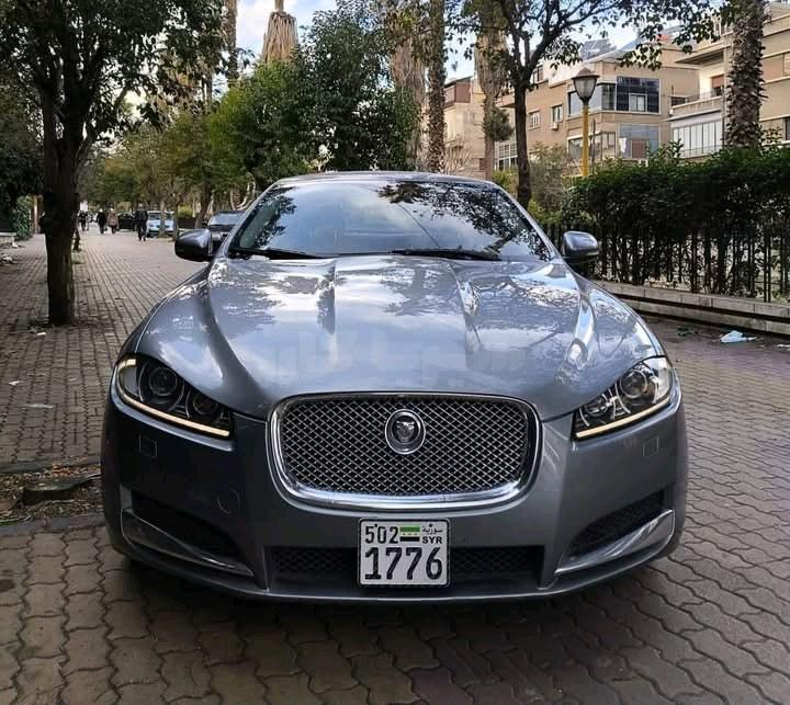 جاغوار XF 2012