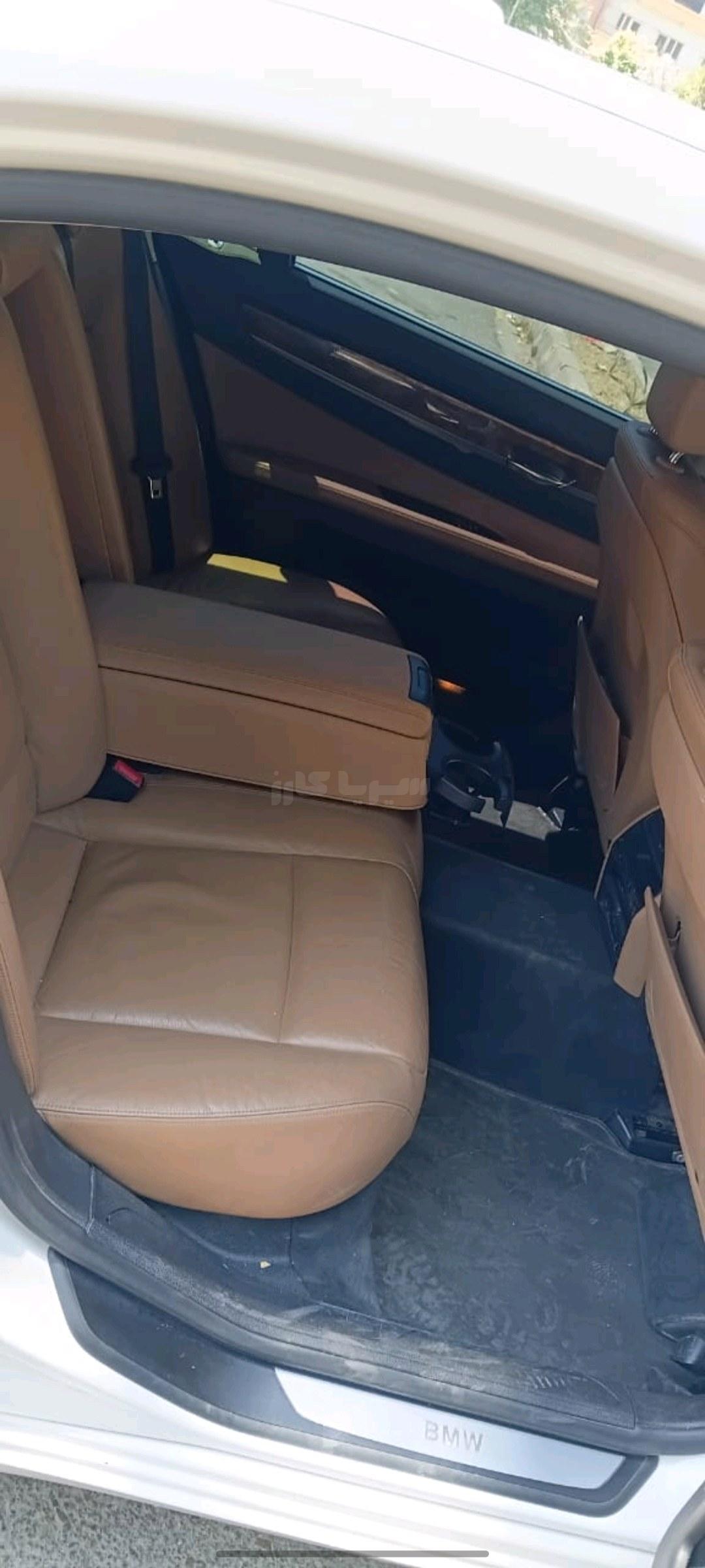 بي ام دابيليو - BMW 730, photo 2