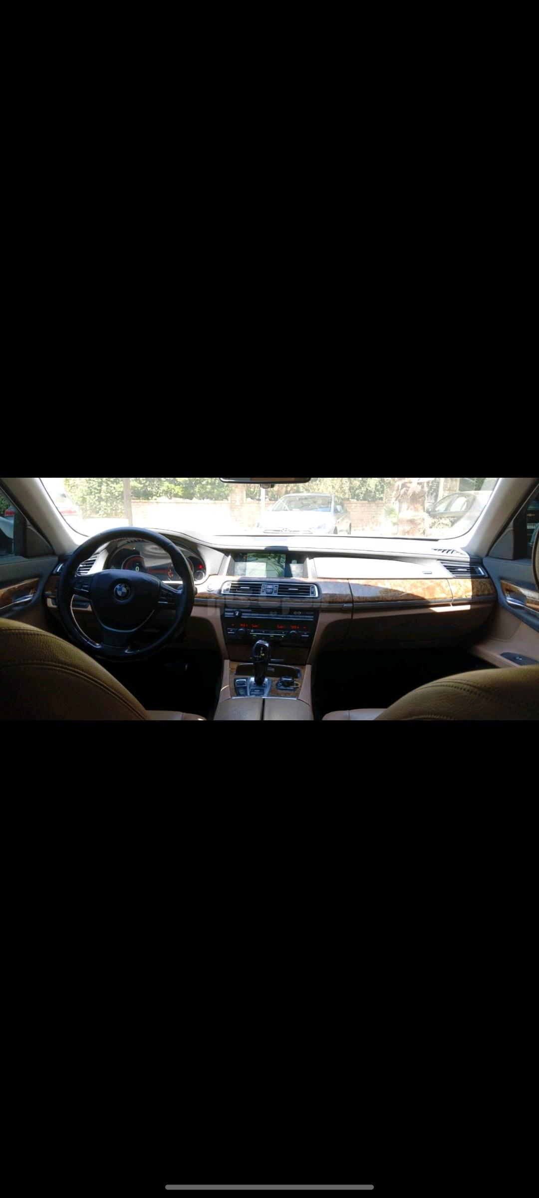 بي ام دابيليو - BMW 730, photo 6
