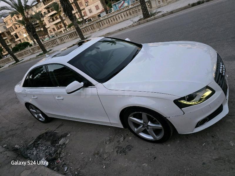 اودي A4 2012