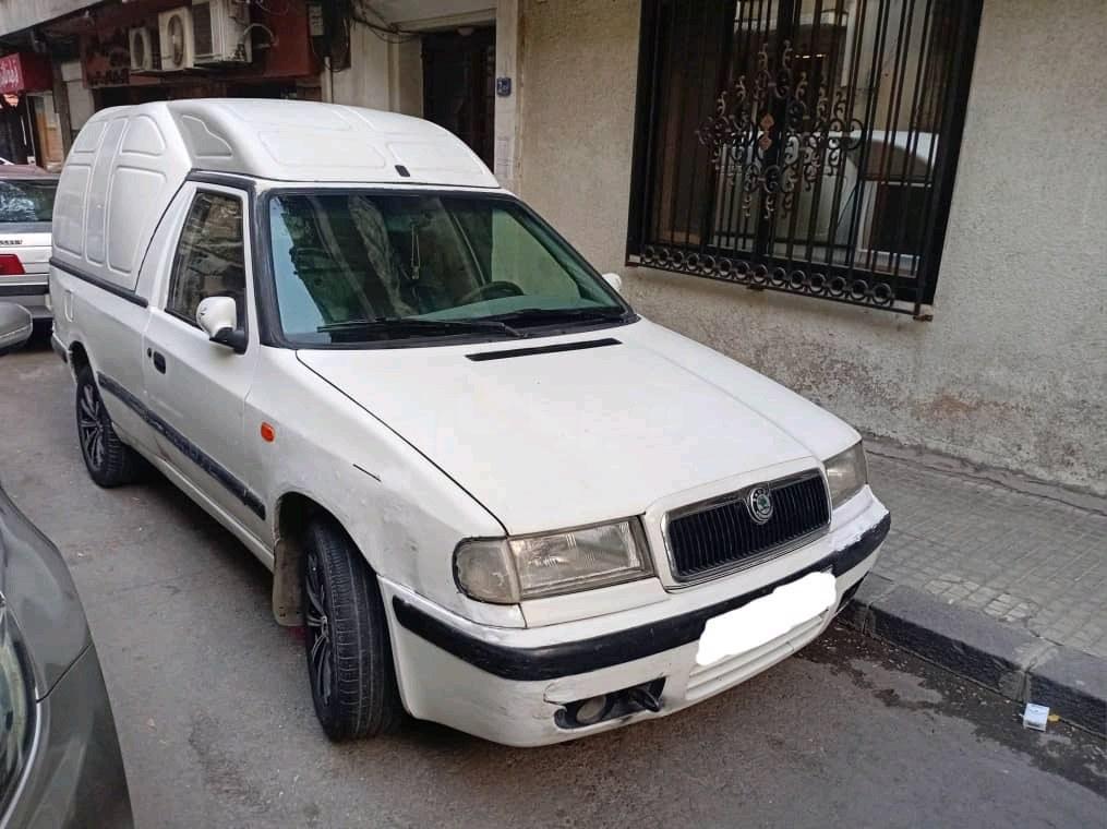 سكودا بيك اب 1999