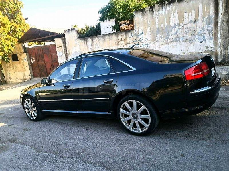 اودي A8 2005