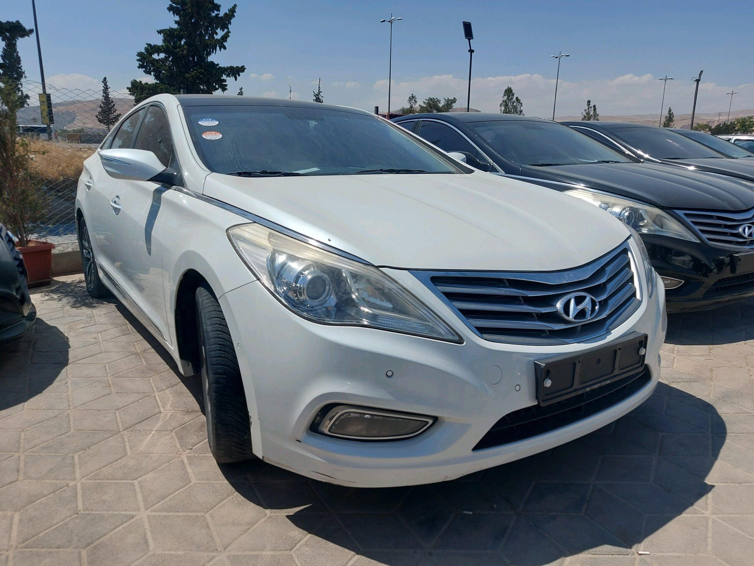 هيونداي ازيرا 2011
