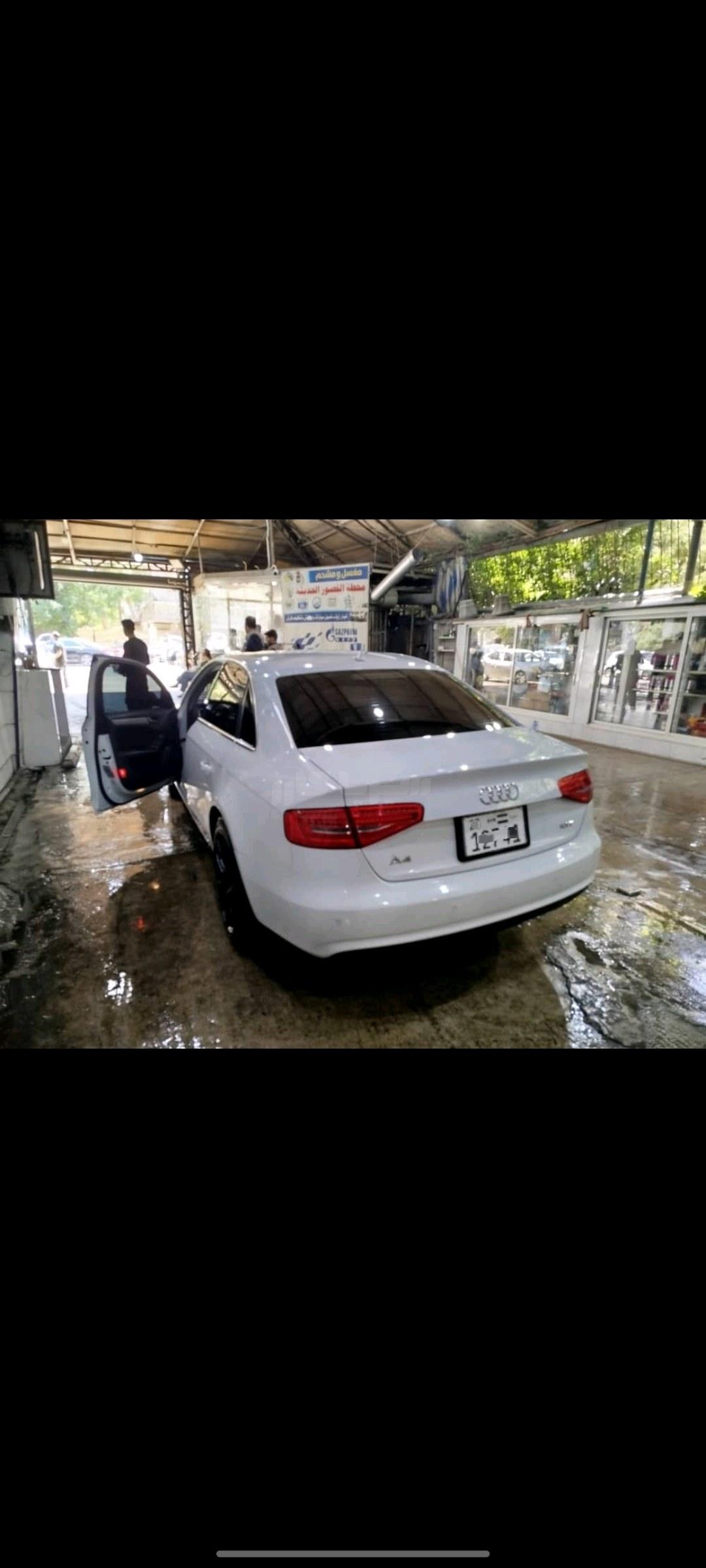 اودي A4 2014