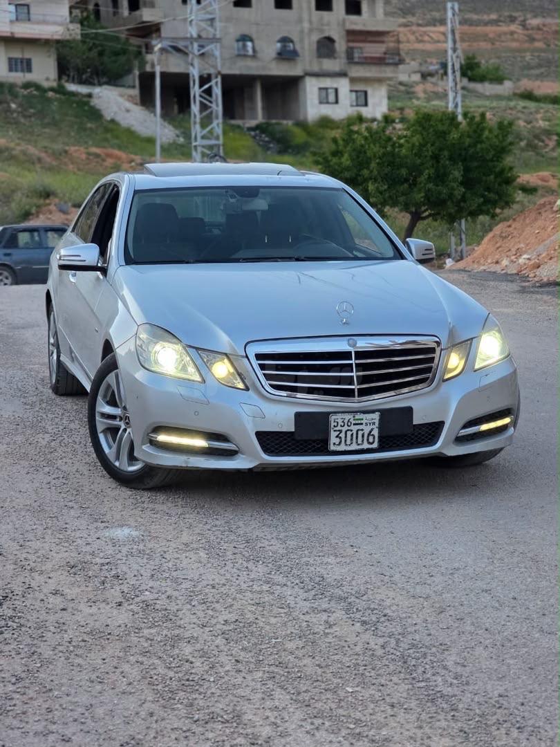 مرسيدس بينز E220 2012