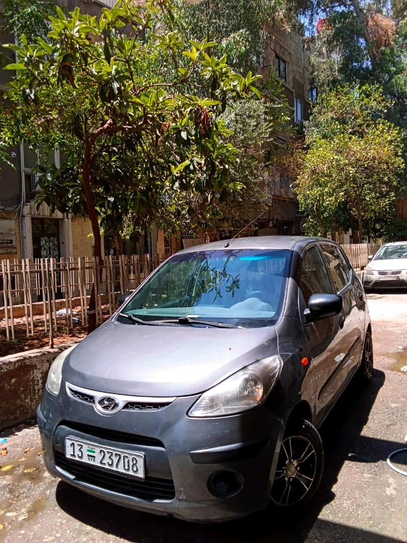 هيونداي i10 2010