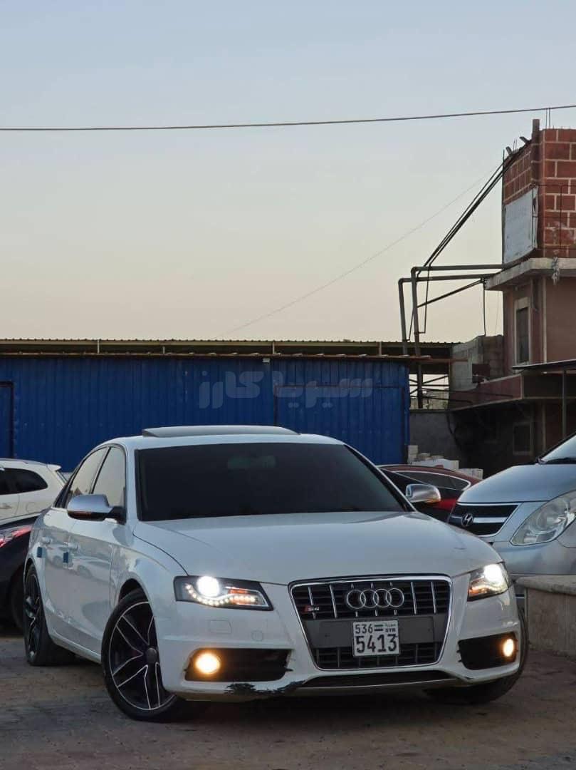 اودي A4 2012