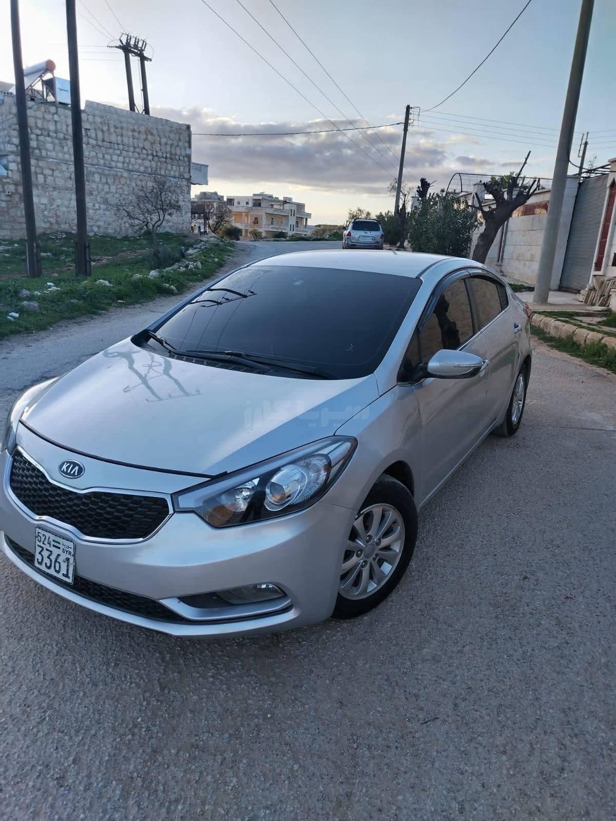 كيا سيراتو 2015