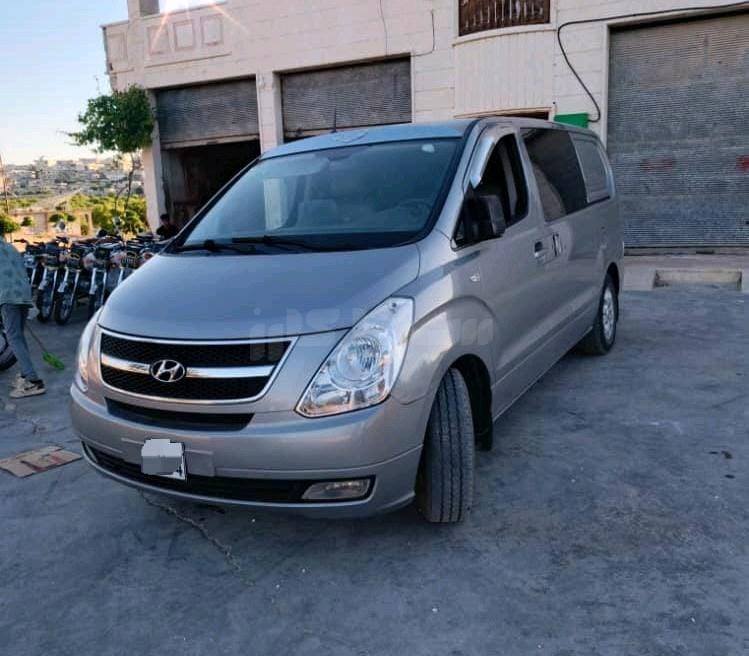 هيونداي فان 2013